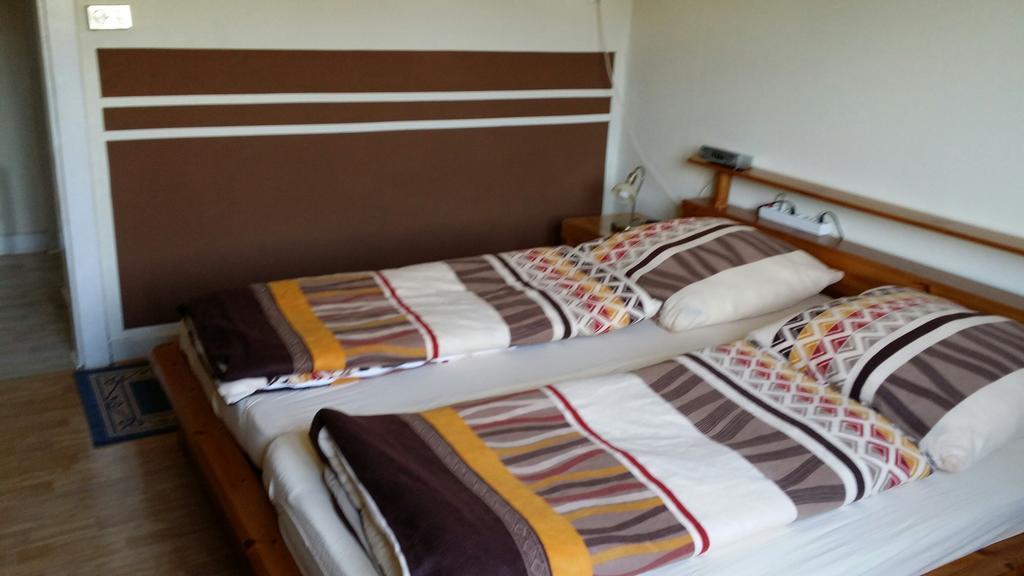 Apartment Am Hemberg Bontkirchen Zimmer foto